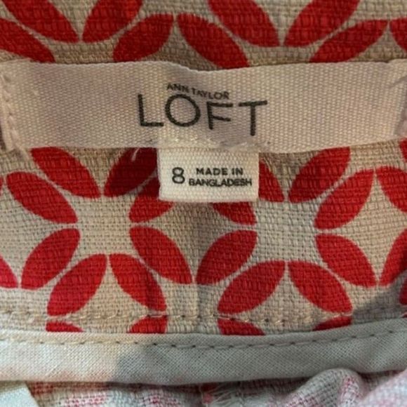 LOFT Riviera Pink Beige Geometric Shorts - Size 8 - Picture 6 of 6